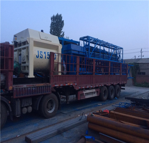 混凝土攪拌機(jī)工作前需要做好哪些準(zhǔn)備工作？